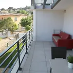 Apartment T2 Tout Confort Proche Plage, Climatisation, Parking Inclus